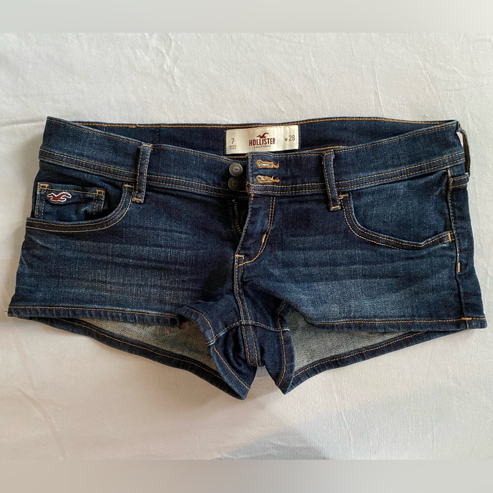 Hollister, booty shorts, women’s size 28